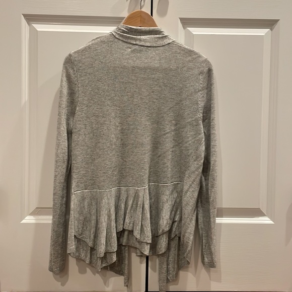 Long sleeved grey cardigan - Picture 2 of 3
